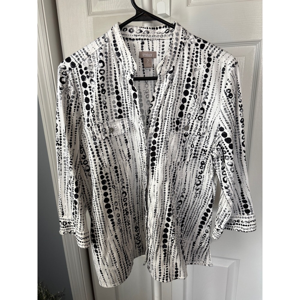 Chicos‎ Button Down Shirt Womens 2 Large Black White Abstract Dot Stripe Blouse